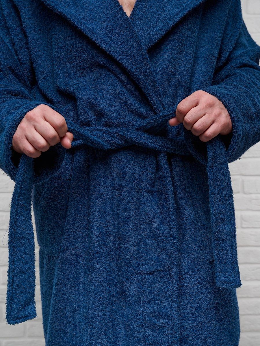 снимок Халат мужской махровый PandaHug с капюшоном, синий от магазина BIO-TEXTILES ОПТ